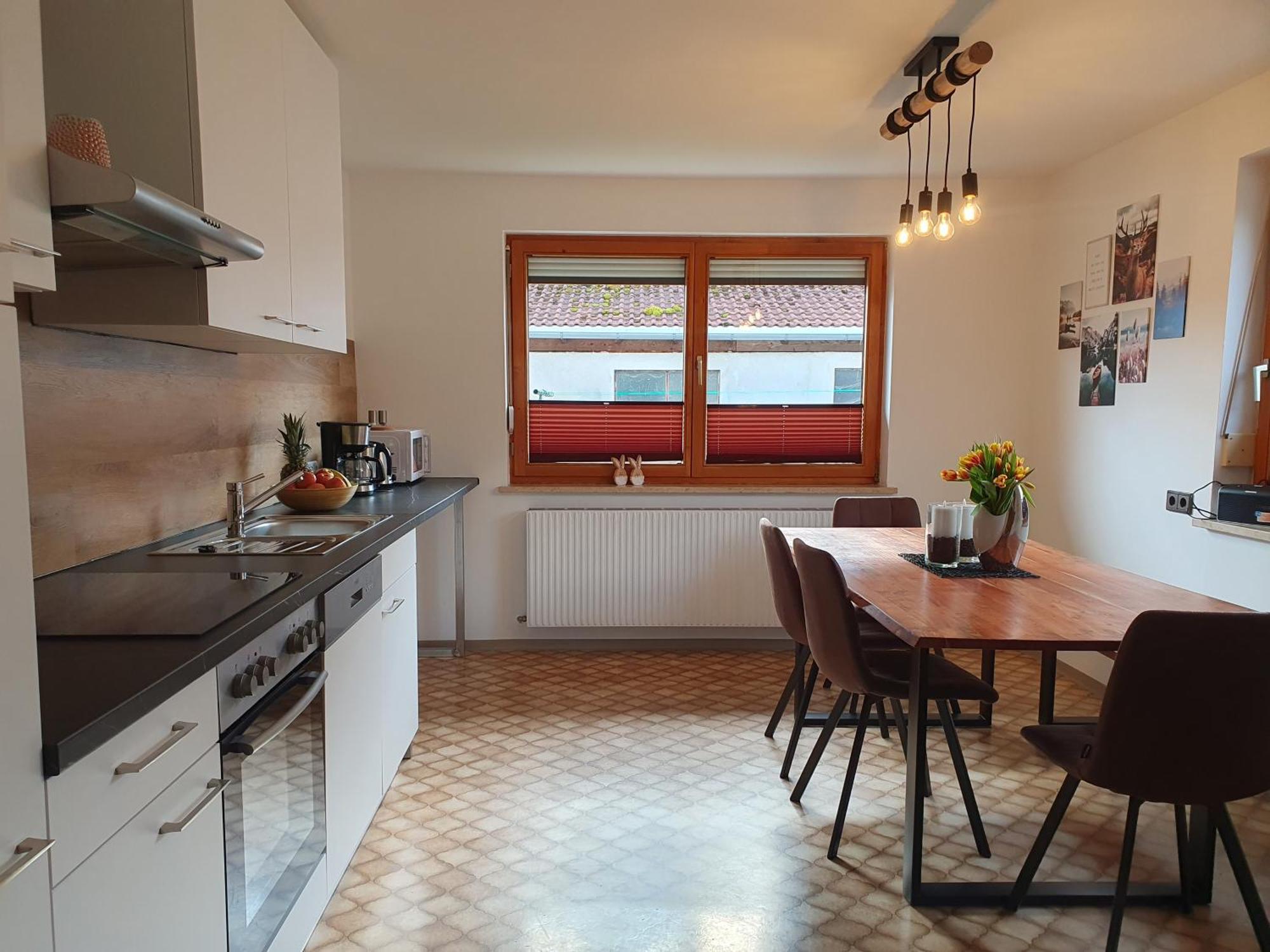 Lechufer, 80M2, Haushaelfte Mit Privatem Eingang, Kaminofen, Terrasse, Garten Pinswang Exteriér fotografie